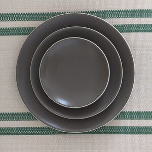 Heath Ceramics Coup Plate Set